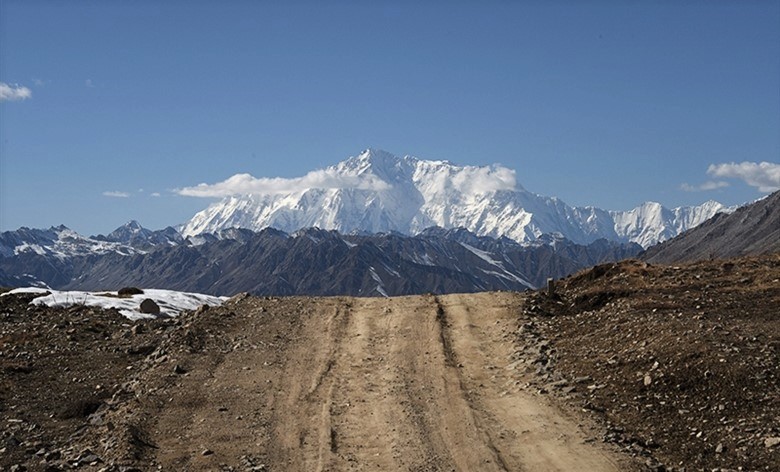Nanga-Parbat-from-deosai-entrance (3)