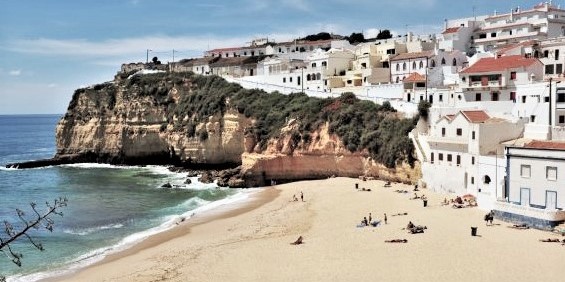 The Algarve - Carvoeiro Beach (4)